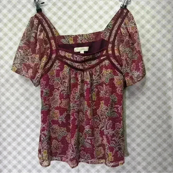 Loft Flowy BLOUSE - M-NWT - BURGUNDY - LINED Cropped Peasant Style Capped Sleeve - Picture 1 of 6